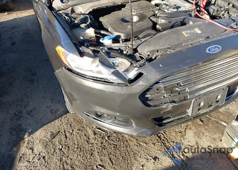 2014 Ford Fusion Hybrid Titanium from USA, damaged, VIN 3FA6P0RU4ER108999